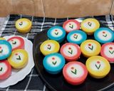 Foto langkah ke 10 dari resep Kue nona manis Rainbow🌈.