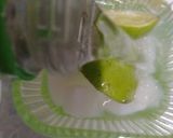 Foto langkah ke 3 dari resep Es Mojito Sirup Melon.