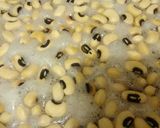 Foto del paso 3 de la receta: Frijol Castilla a lo Carmelita