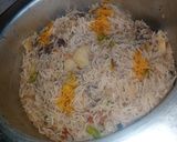 A picture of step 5 of Mutton Pulao.