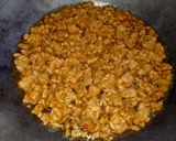 Foto langkah ke 1 dari resep Kering tempe & kacang wos.