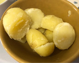 Foto del paso 2 de la receta: Bombas de patata y atún