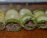 Foto del paso 5 de la receta: Rollitos de zucchini encurtidos