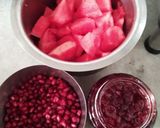 A picture of step 1 of Red Fruity Juicy Popsicles.