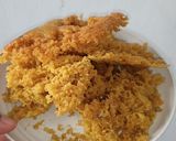 Foto langkah ke 3 dari resep Kremesan Tepung Sagu Tanpa Telur Tanpa Santan.
