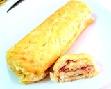 Foto del paso 4 de la receta: 🧀🍽🌷Rollo de papas relleno de lonchas de pavo y queso light🧀