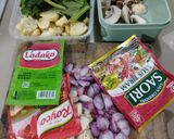Foto langkah ke 1 dari resep Tumis Jamur Sawi Putren.