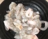 Foto langkah ke 1 dari resep Nasi Goreng Seafood.