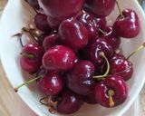 Foto del paso 1 de la receta: Cómo Descarozar Cerezas