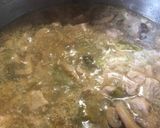 Gombás savanyú sertésragu recept fázis 4 fotója