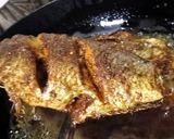 A picture of step 7 of Fried pomfret fish.