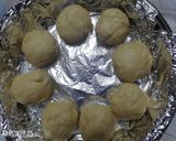 A picture of step 4 of Mini Butter Buns.
