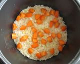 A picture of step 2 of Pork Speck Takikomi Gohan.