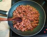 Φωτογραφία βήματος 5 της συνταγής Spaghetti με αρακά, χωριάτικο λουκάνικο και κρέμα γάλακτος