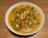 Foto del paso 10 de la receta: Tom Kha Gai (ต้มข่าไก่) (Sopa picante Thai con pollo)