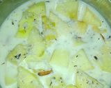A picture of step 2 of Apple smoothie.