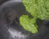 A picture of step 4 of Spinach Soup.