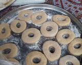 A picture of step 5 of Doughnuts #street food.