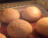 Foto langkah ke 5 dari resep (Sourdough Discard) Burger Bun.
