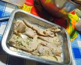 Foto del paso 3 de la receta: Matambre a la leche más zapallitos revueltos