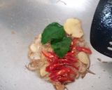 Foto langkah ke 2 dari resep Sambel Goreng Manisa (labu siam).