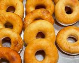 Foto langkah ke 3 dari resep Glazed Donut.
