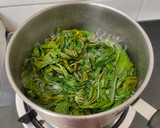 Foto langkah ke 2 dari resep Bobor daun singkong tahu cue.