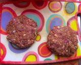 A picture of step 4 of Juicy homemade burgers-with caramelized onions.