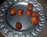 A picture of step 35 of Grandma's khichdi and tasty fry.