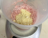 Foto del paso 3 de la receta: Donuts sabor tarta de queso y fresa saludable