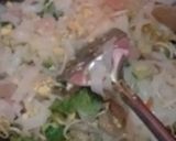 Foto langkah ke 3 dari resep Kwetiaw goreng.