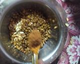 चटपटी ड्राई फ्रूट्स दाल मोठ (Chatpati dry fruits dalmoth recipe in Hindi) रेसिपी चरण 4 फोटो