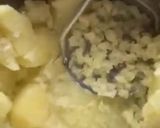 A picture of step 5 of D and Triangle shape Aloo samosa (store and make).
