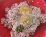 A picture of step 4 of Mutton mince chably kababs.