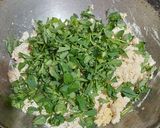 A picture of step 4 of Methi Parathas.
