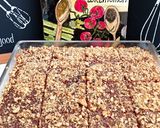 Pas rețetă Nuclava... Prăjitură însiropată cu nucă și griș 5 fotografie