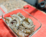 Foto del paso 3 de la receta: Ñoquis con crema de espinacas y langostinos 🦐 🧀 🍃