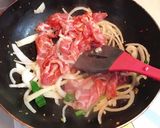 韓式泡菜炒豬肉돼지고기김치볶음的食譜步驟2照片