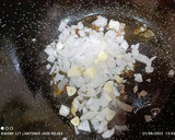 Foto del paso 3 de la receta: Noodles de arroz con rape y frutos de mar