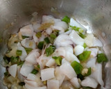 Foto del paso 2 de la receta: Fideuá caldosa con mariscos