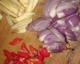 Foto langkah ke 1 dari resep Tumis Kentang Mix Vege 🍀.