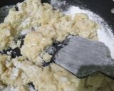 A picture of step 1 of Nariyal laddu.