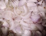 A picture of step 1 of Chicken khra masala koyla karahi.