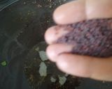 A picture of step 2 of Poondu milagu kulambu.