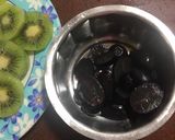 A picture of step 8 of Vanilla Fruit Custard.