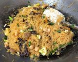 Foto langkah ke 6 dari resep Bihun Goreng.