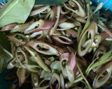 Foto langkah ke 1 dari resep Oseng Kangkung Sungai.