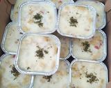 Foto langkah ke 7 dari resep Macaroni schotel with Bechamel Sauce.