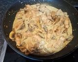 Foto del paso 3 de la receta: Salchichas con champiñones