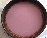 A picture of step 8 of Cake with Blueberry Panna Cotta and Mixed Berries.